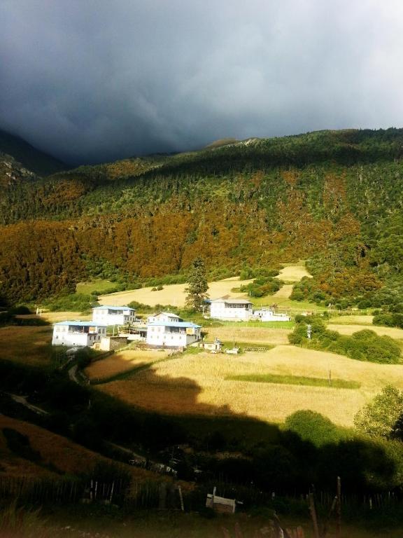 Songtsam Meili Lodge Deqen Экстерьер фото